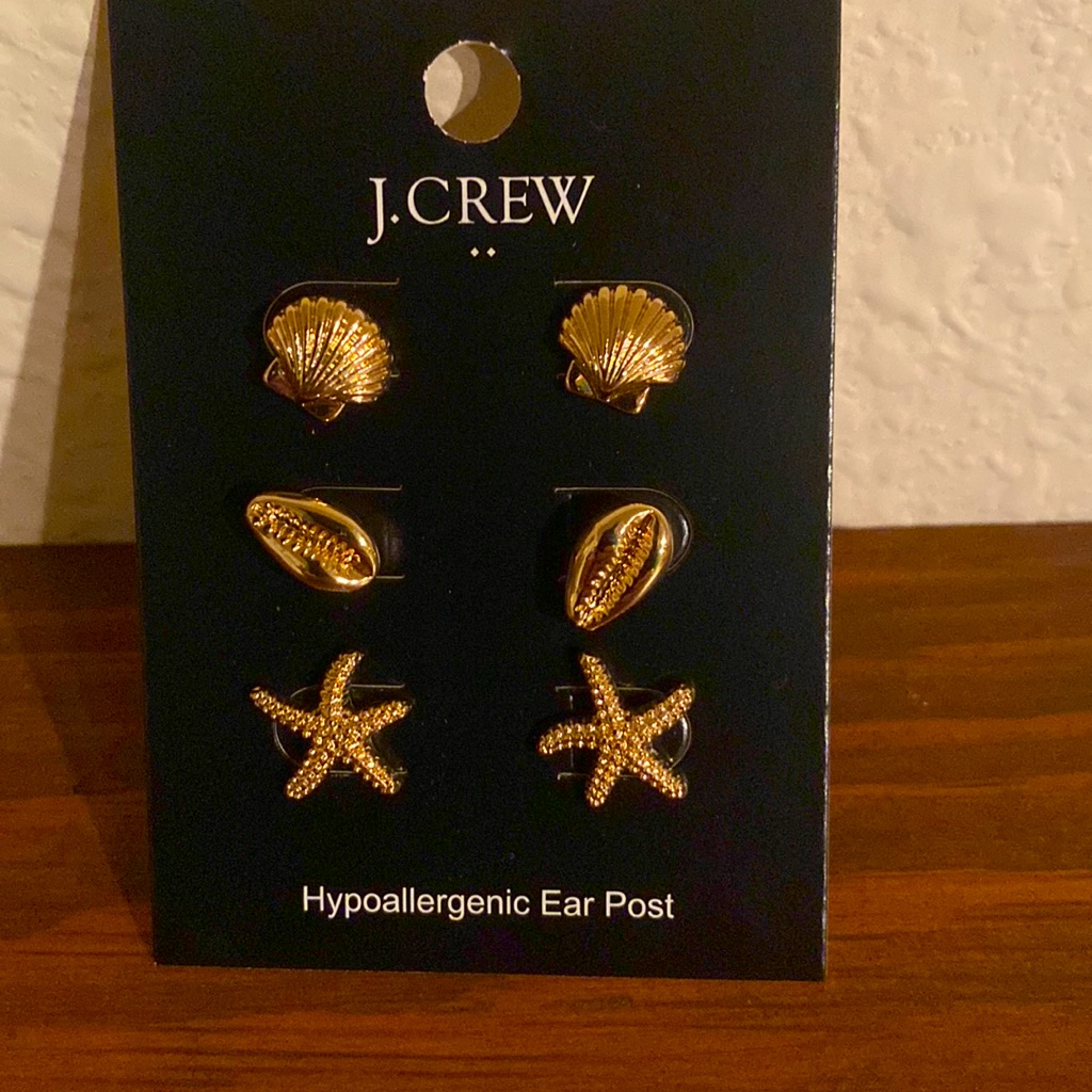 J Crew Hypoallergenic Seashell Earrings Color Gold Brand NewOriginal Pkg J Crew Hypoallergenic Seashell Earrings Color Gold Brand NewOriginal Pkg